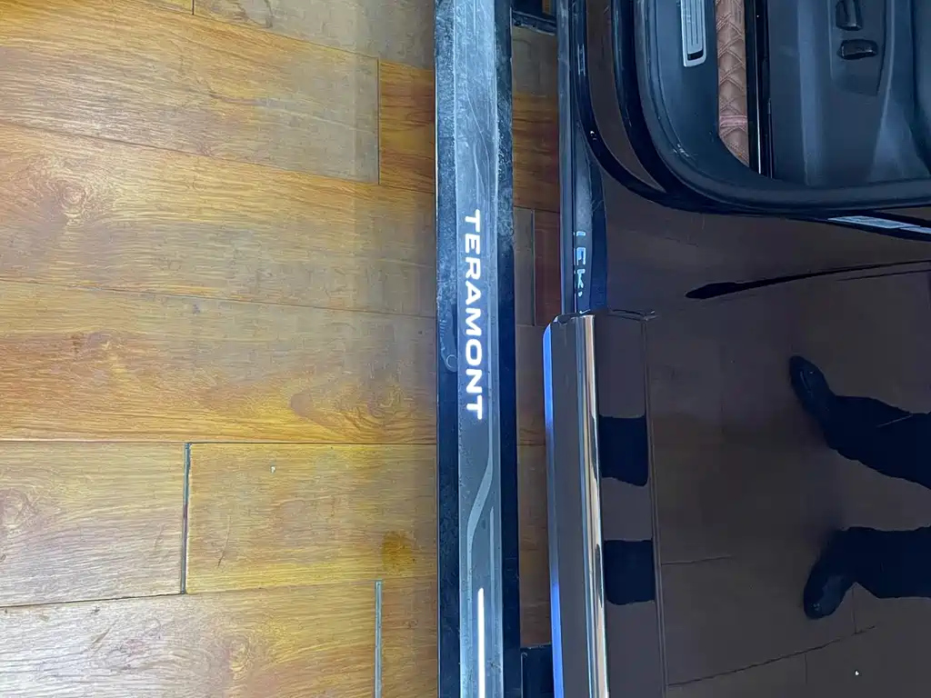 VOLKSWAGEN TOURAN 2021