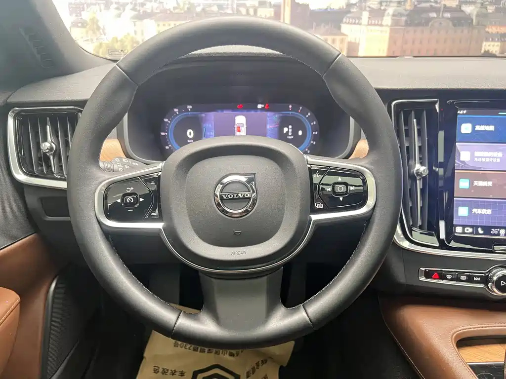 VOLVO S90 2022