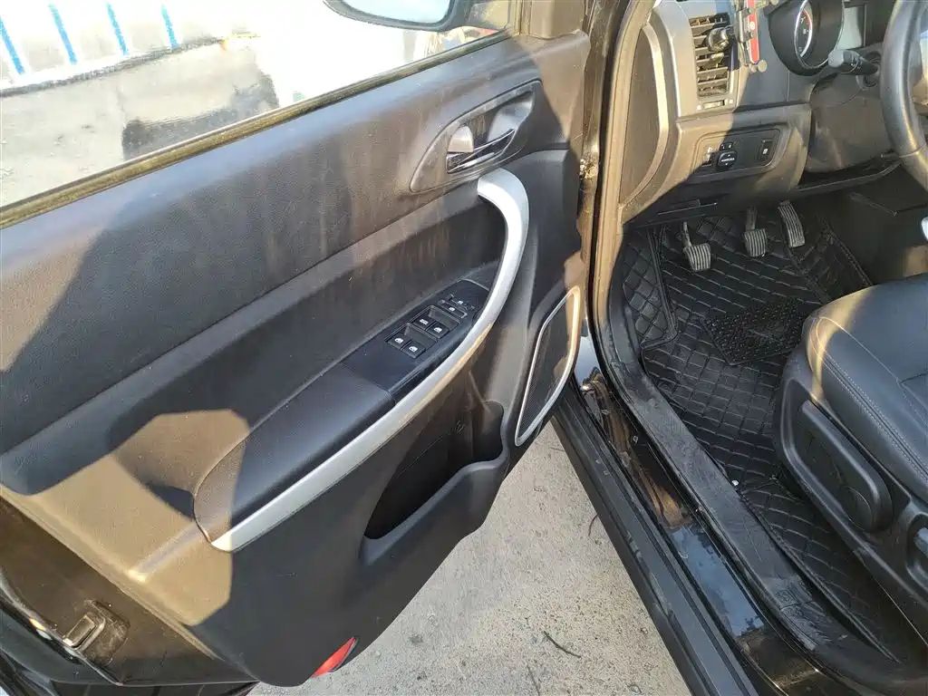 CHANGAN CS35 2016