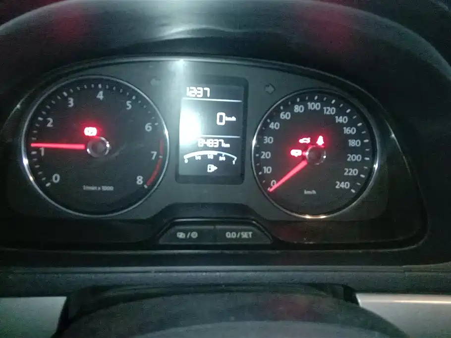 VOLKSWAGEN LAVIDA 2018