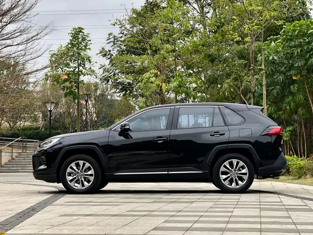 TOYOTA WILDLANDER 2022