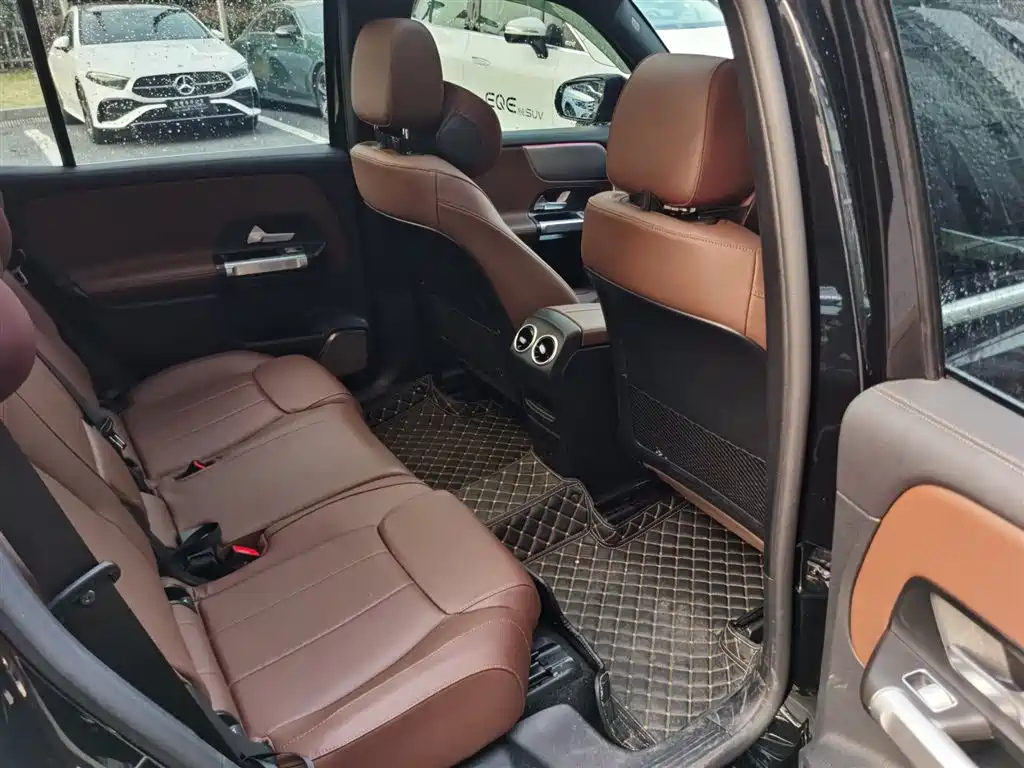 MERCEDES BENZ GLB 2022