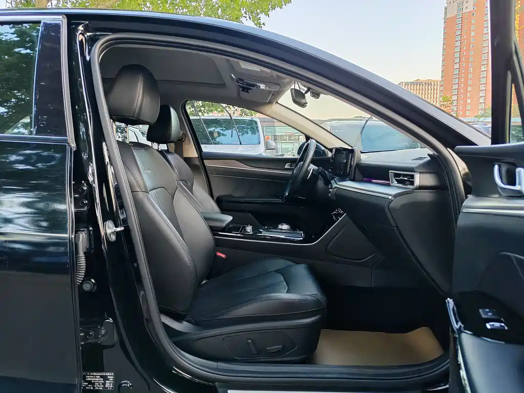 KIA K5 2021