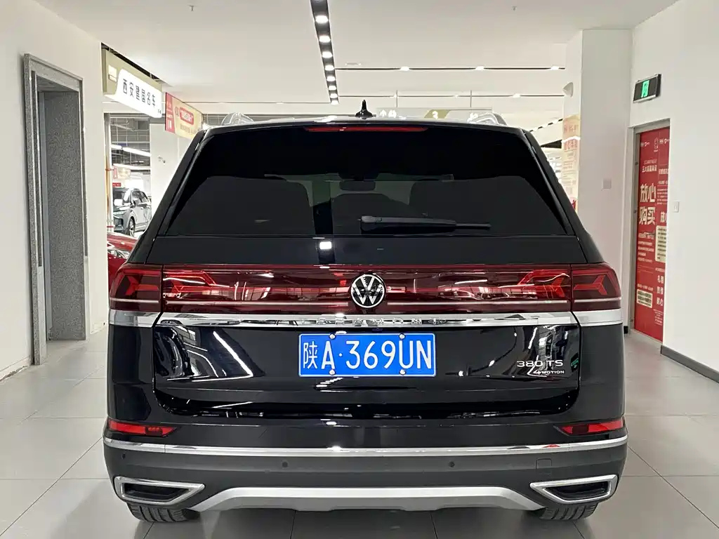 VOLKSWAGEN TOURAN 2022