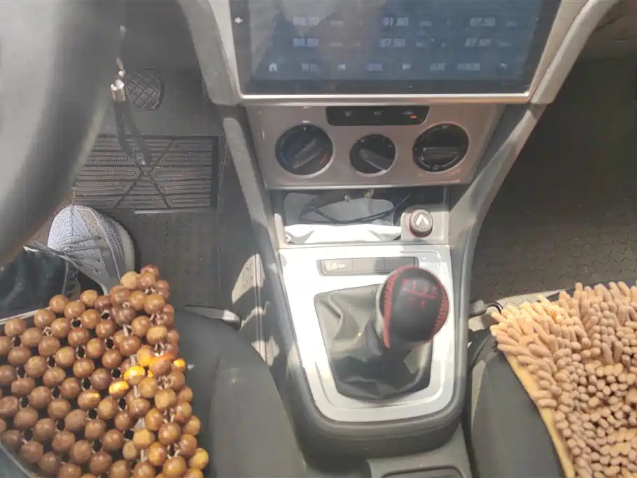 VOLKSWAGEN LAVIDA 2018