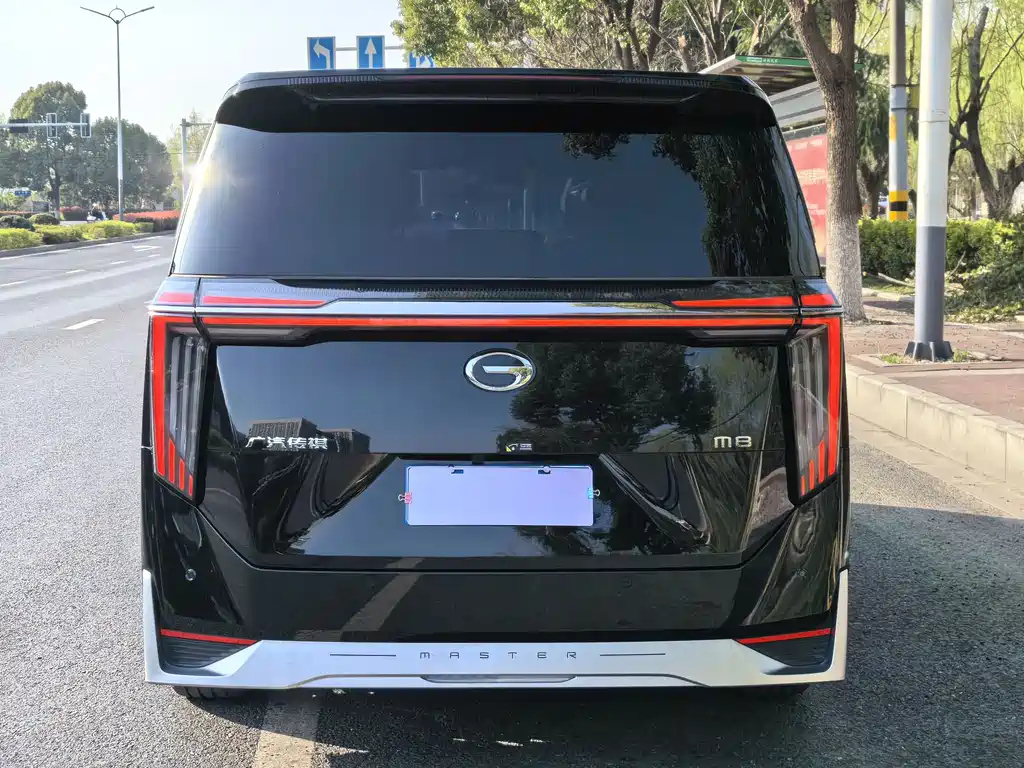 TRUMPCHI M8 2023