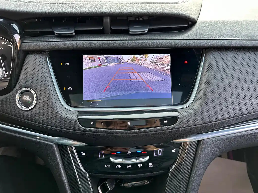 CADILLAC XT5 2020