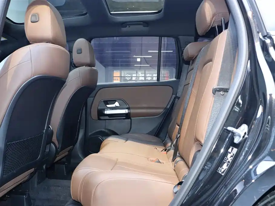 MERCEDES BENZ GLB 2022