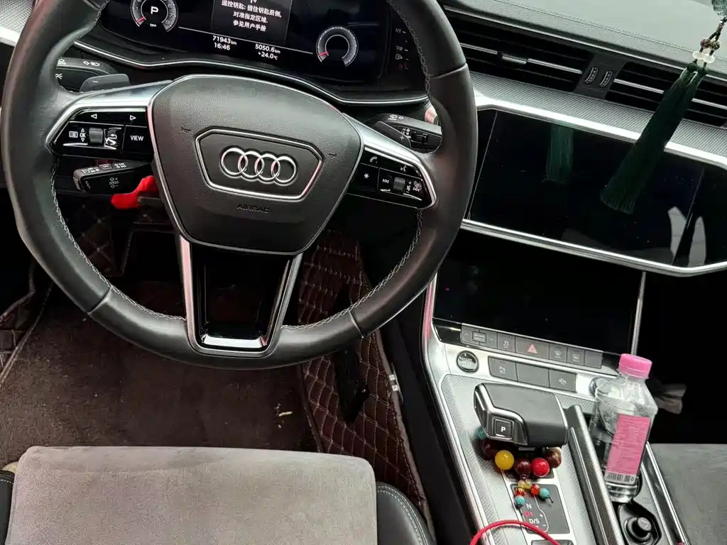 AUDI A6L 2021