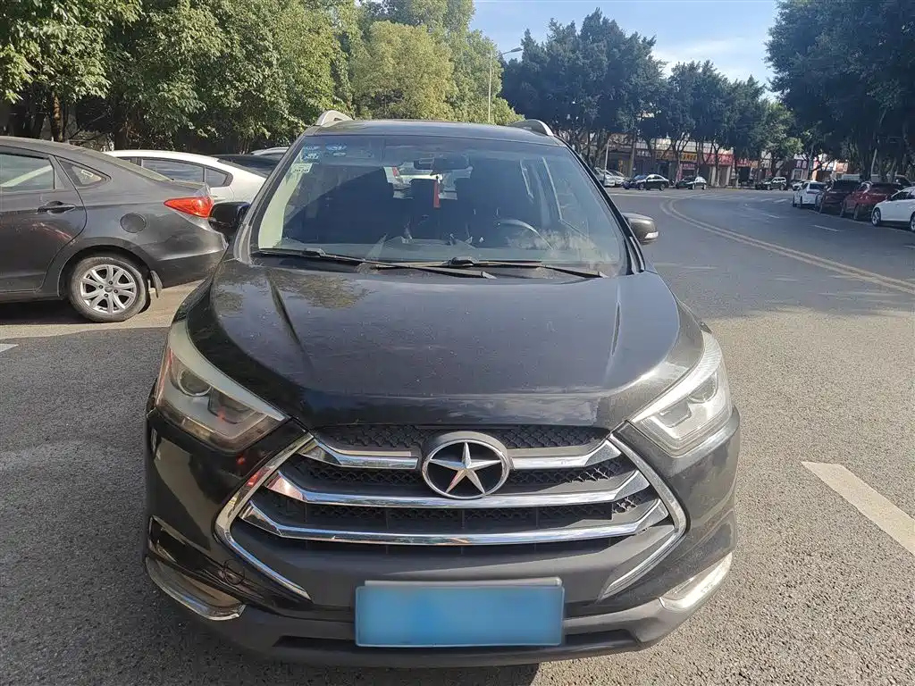JAC REFINE S3 2016