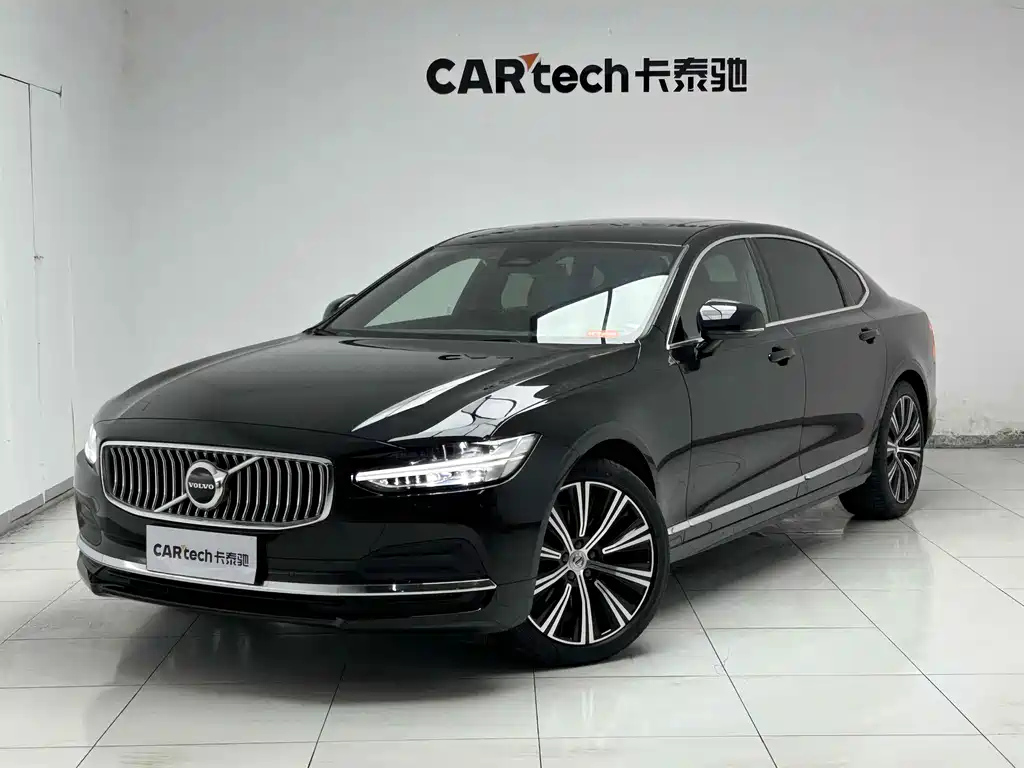 VOLVO S90 2025