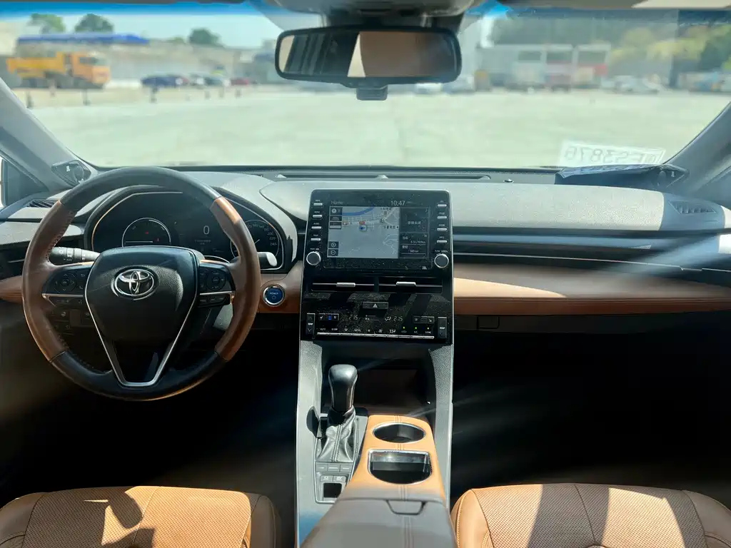 TOYOTA AVALON 2019