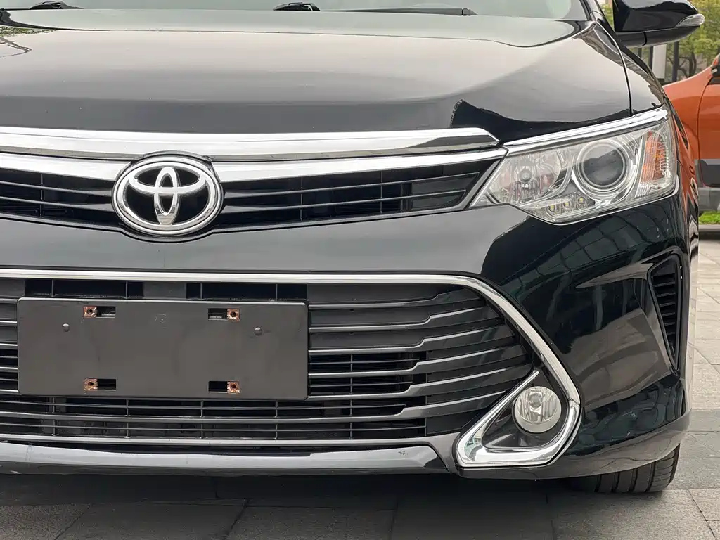 TOYOTA CAMRY 2017
