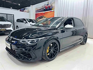 VOLKSWAGEN GOLF 2021