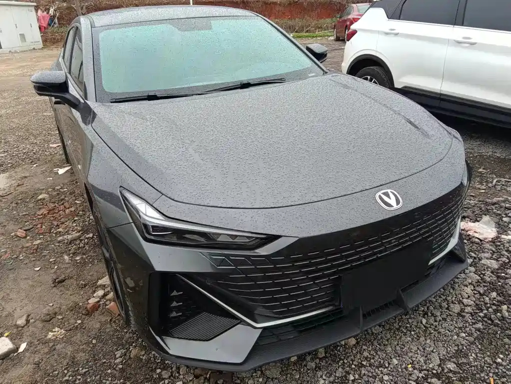 CHANGAN UNI-V 2022