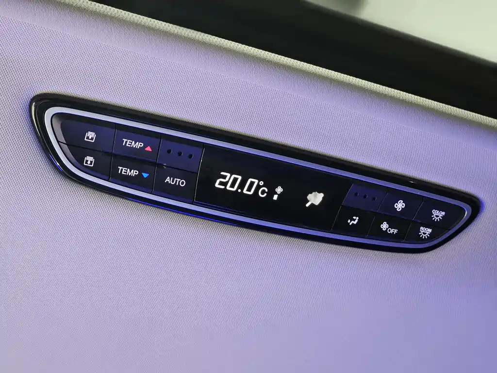 TRUMPCHI M8 2022