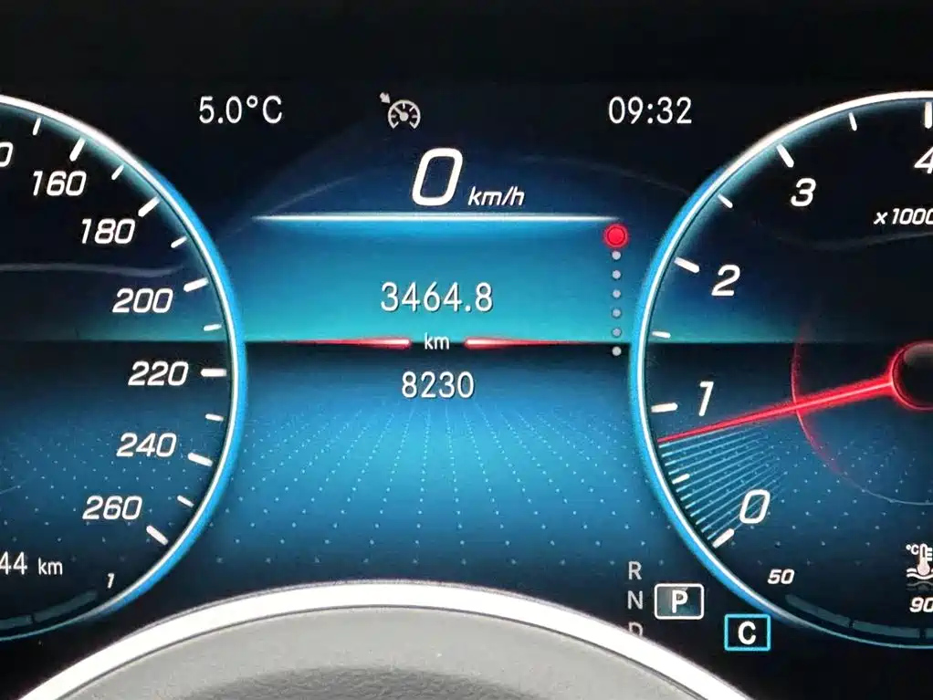 MERCEDES BENZ GLB 2022