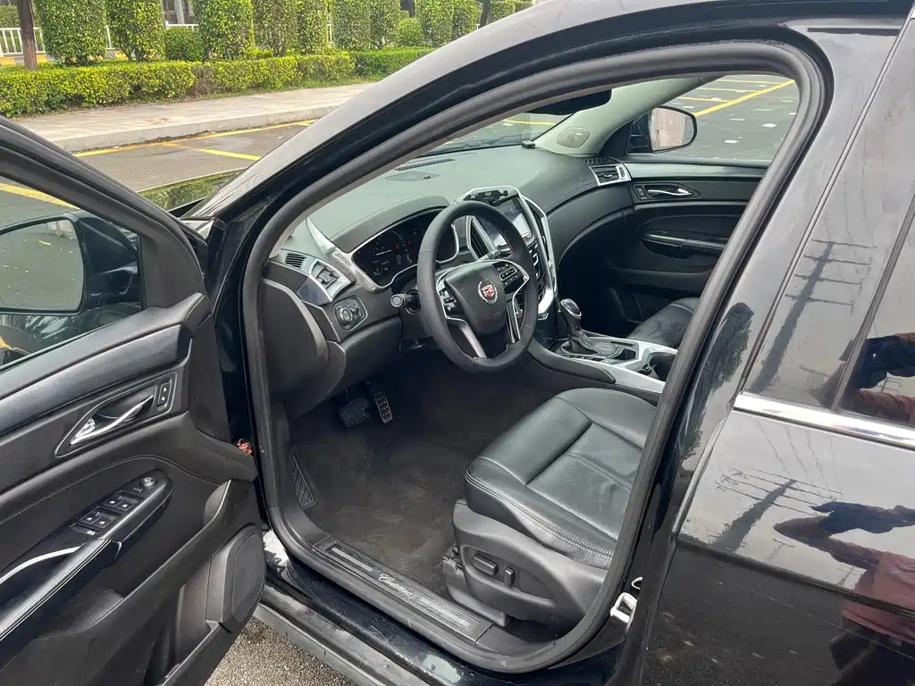 CADILLAC SRX 2013