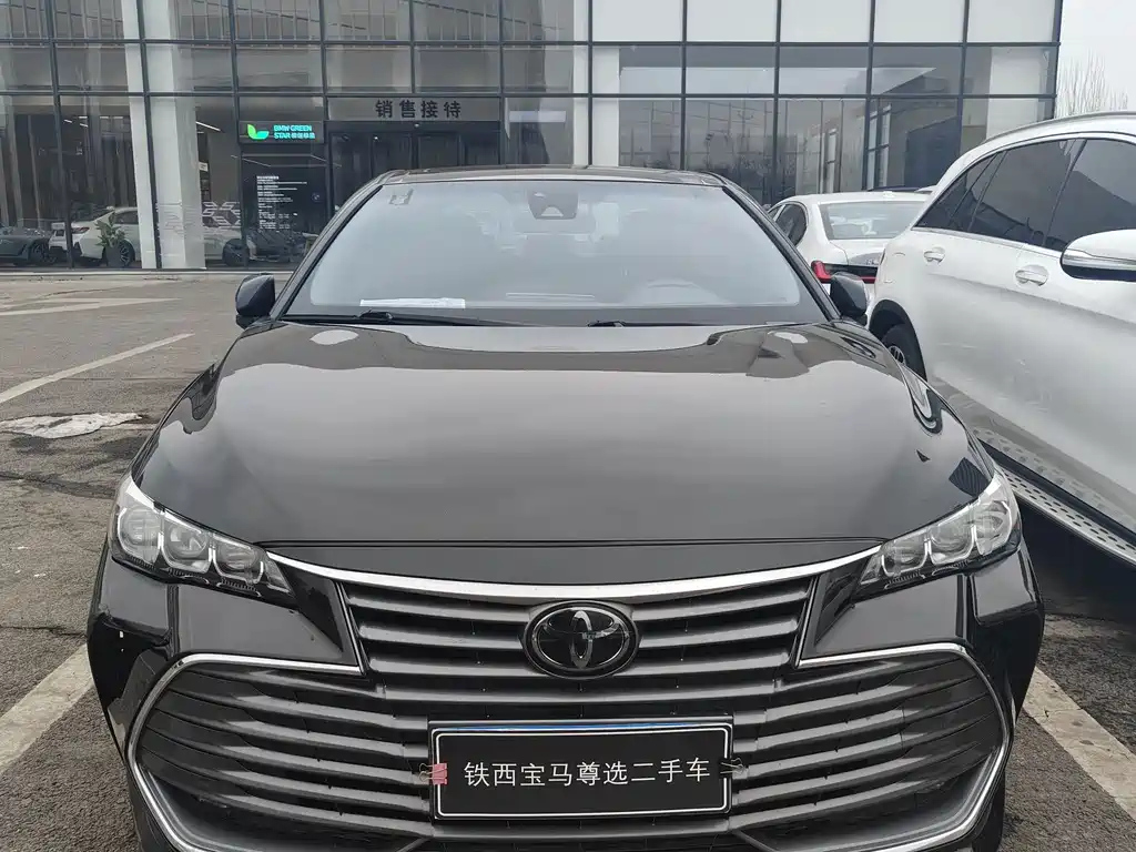 TOYOTA AVALON 2020