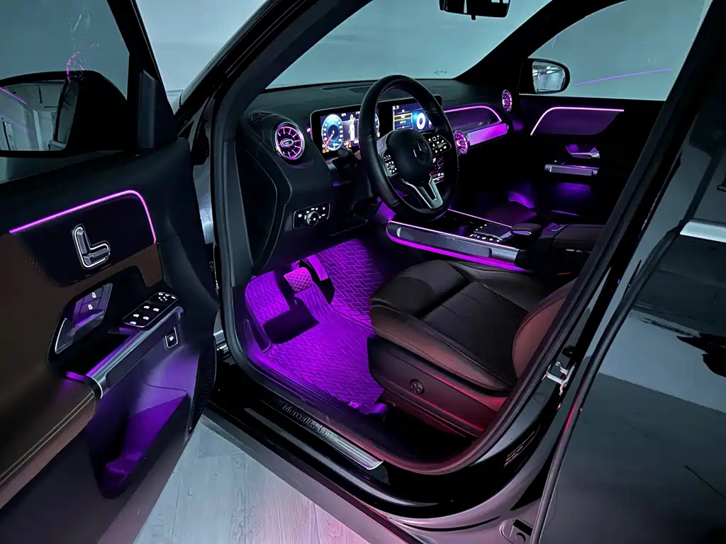 MERCEDES BENZ GLB 2020