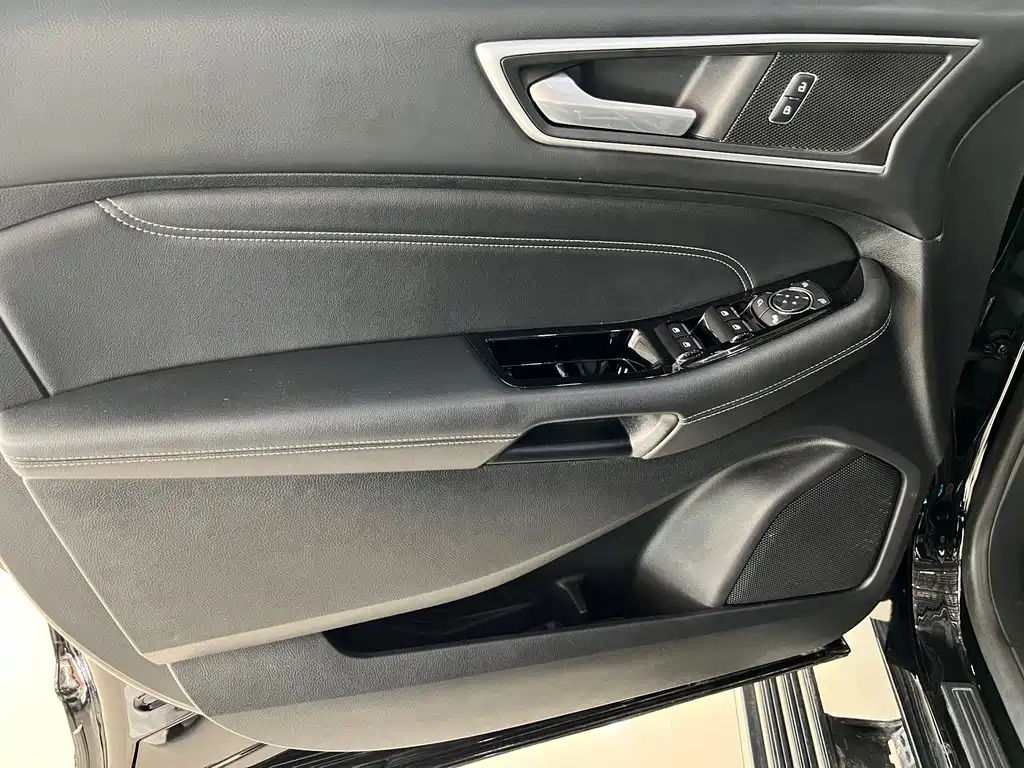 FORD EDGE 2020