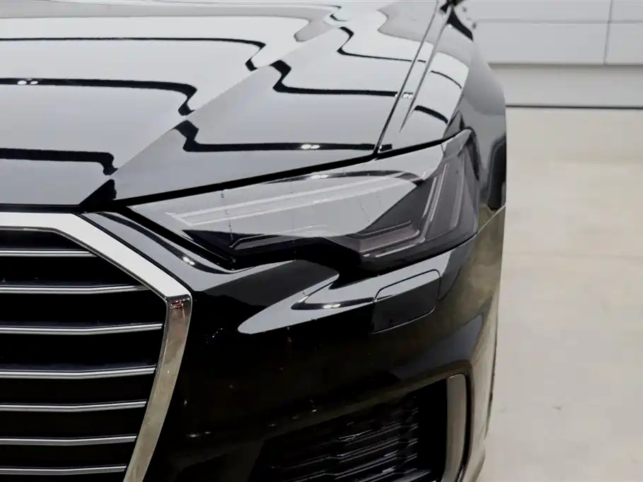 AUDI A6L 2021