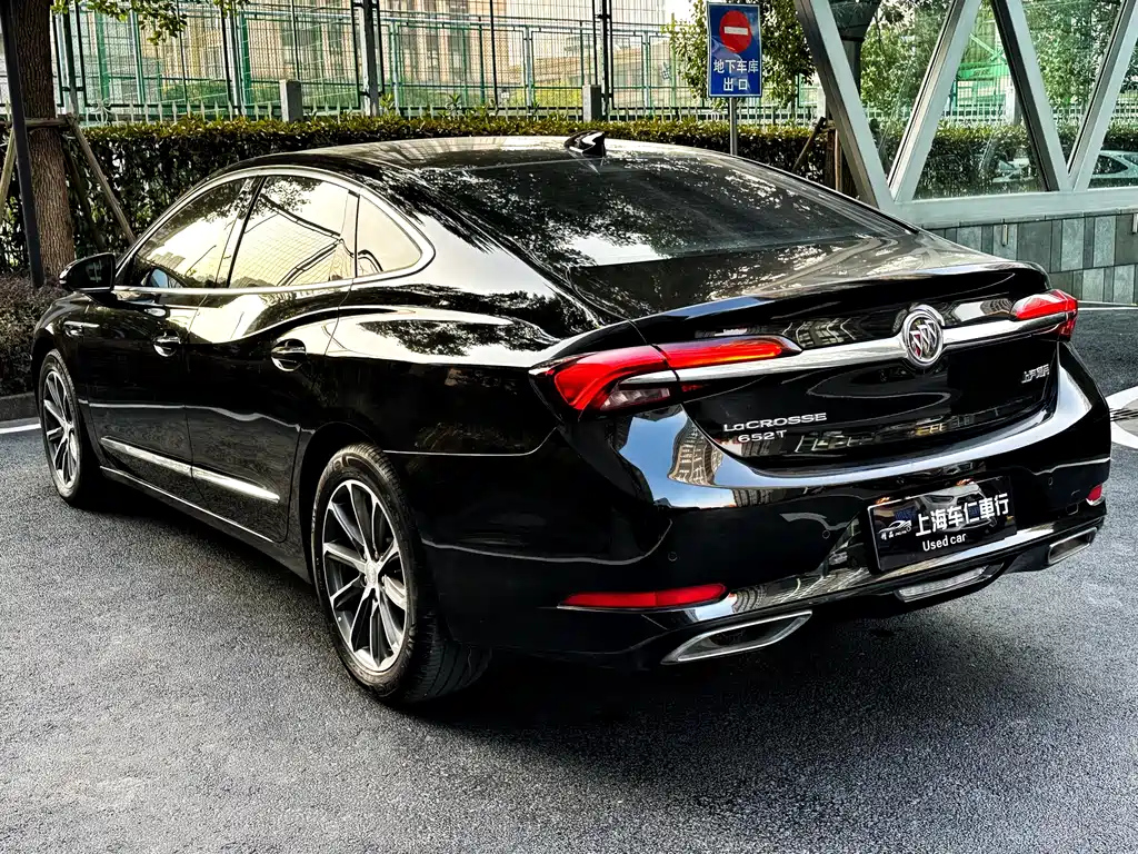 BUICK LACROSSE 2020