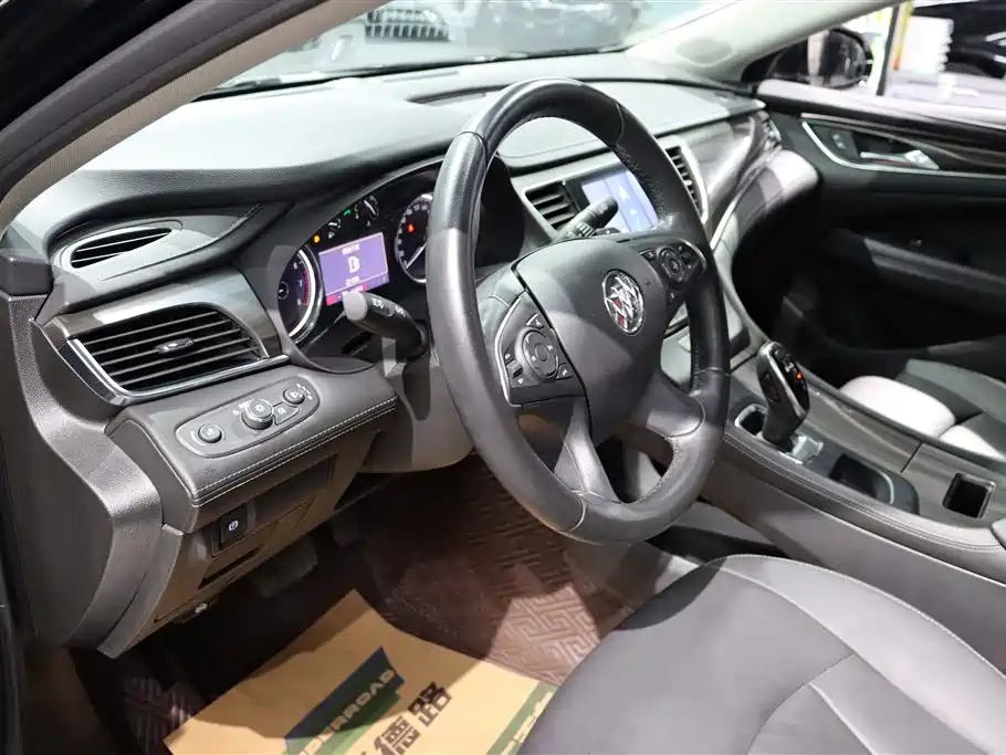 BUICK LACROSSE 2022