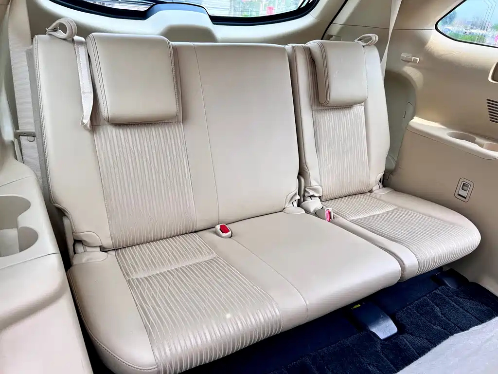 TOYOTA HIGHLANDER 2016
