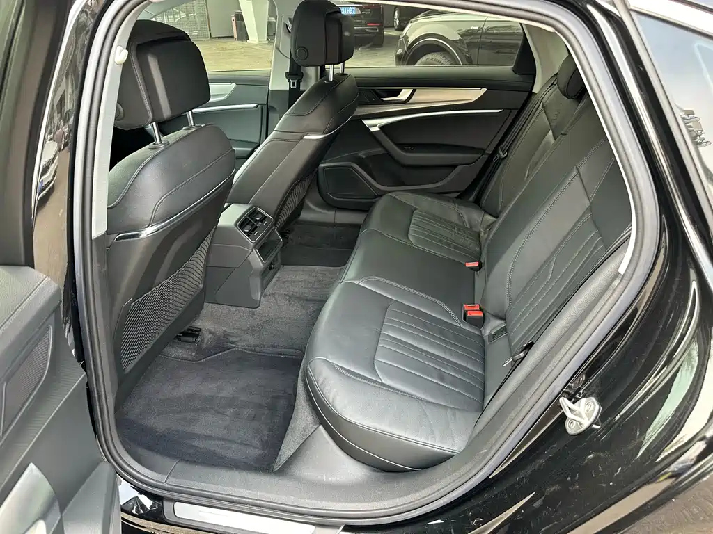AUDI A6L 2021