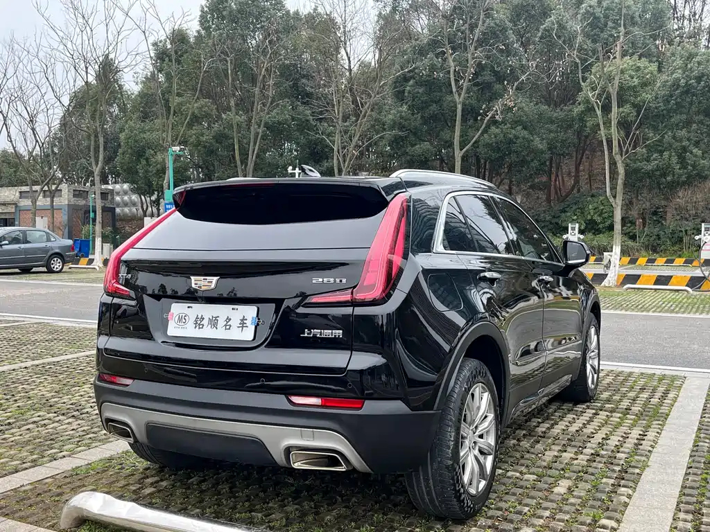 CADILLAC XT4 2019