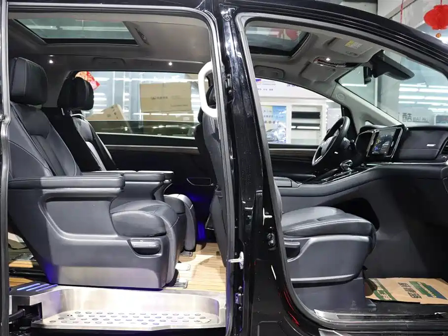 TRUMPCHI M8 2021