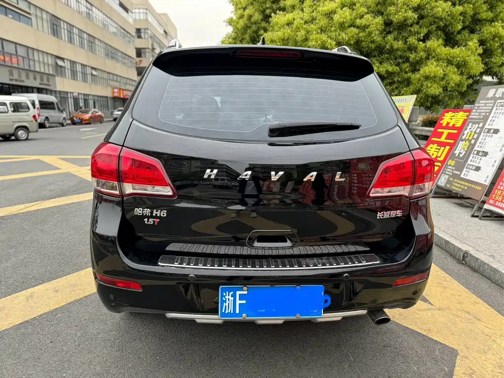 HAVAL H6 2015