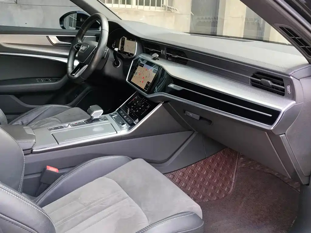 AUDI A6L 2021