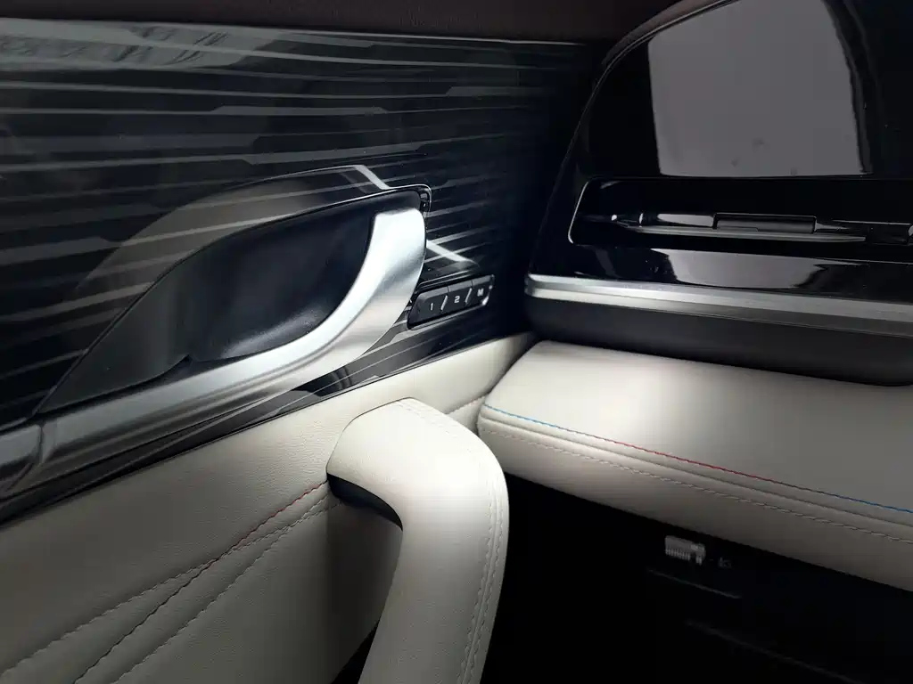 GEELY AUTO MONJARO 2023