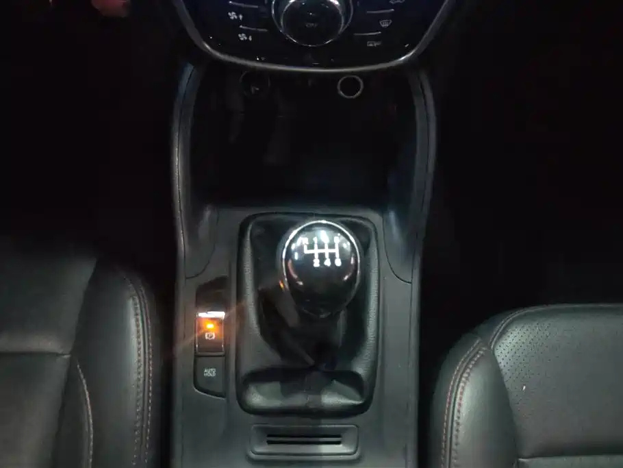 CHANGAN CS75 2017