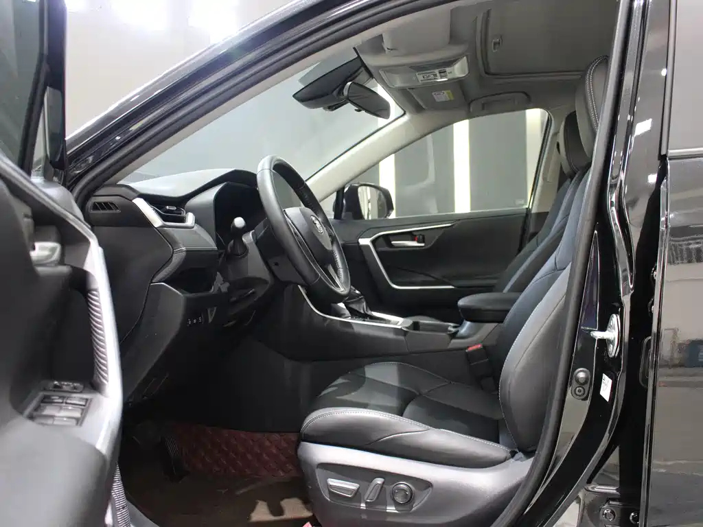 TOYOTA WILDLANDER 2022