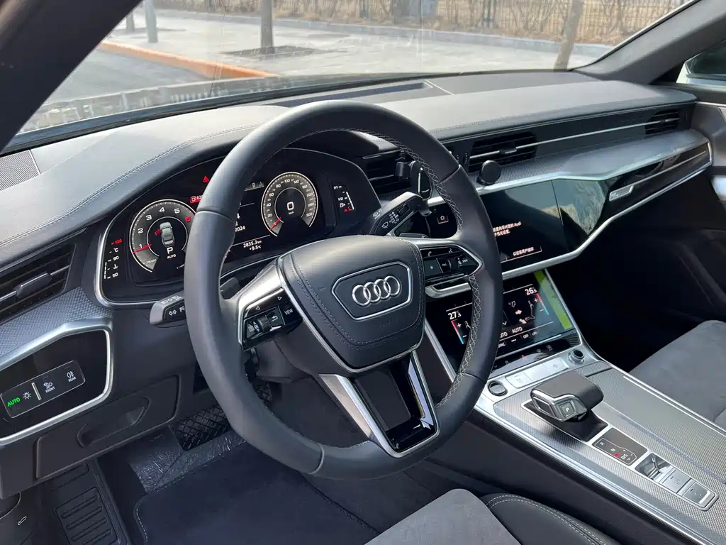 AUDI A6L 2023