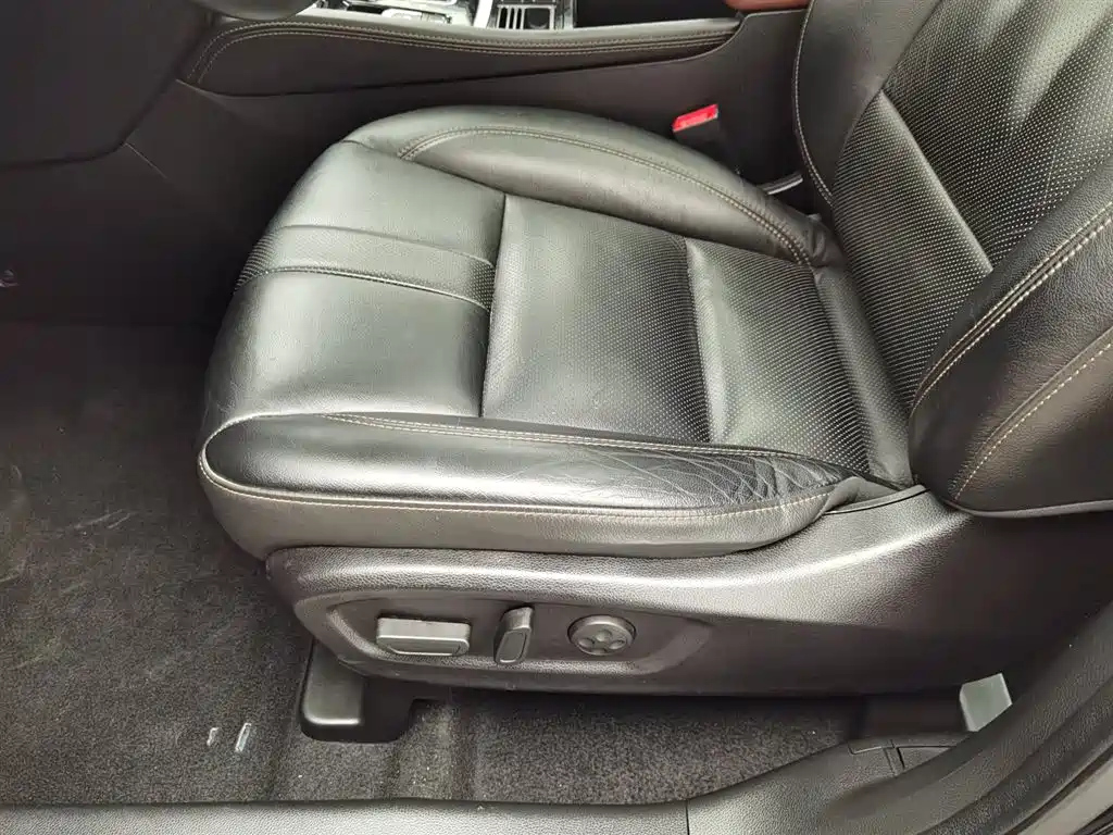 TRUMPCHI GS8 2018
