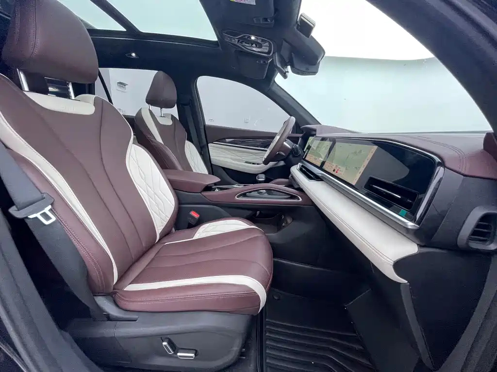 GEELY AUTO MONJARO 2022
