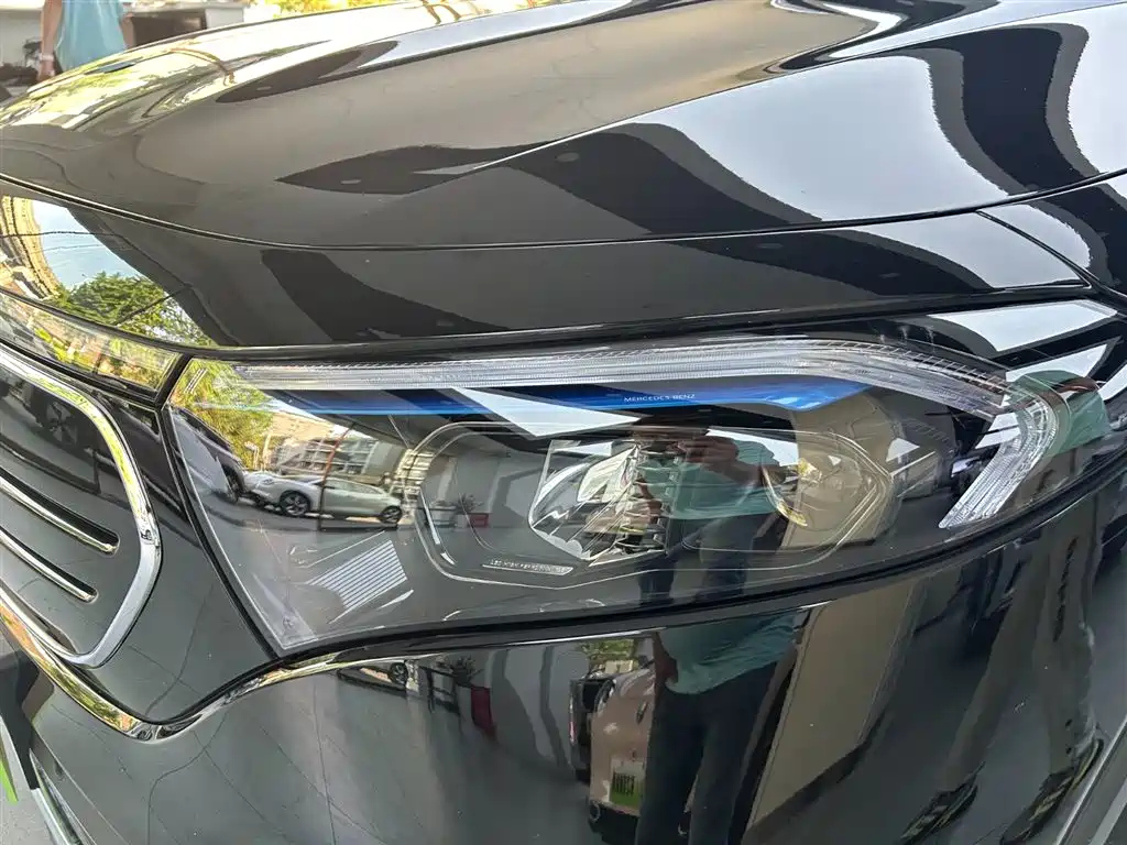 MERCEDES BENZ EQB 2023
