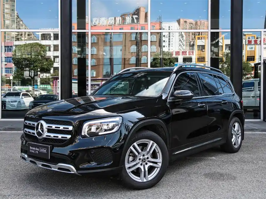 MERCEDES BENZ GLB 2021