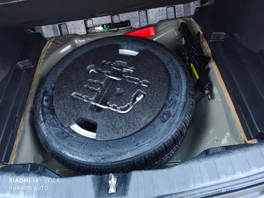HAVAL H6 2015