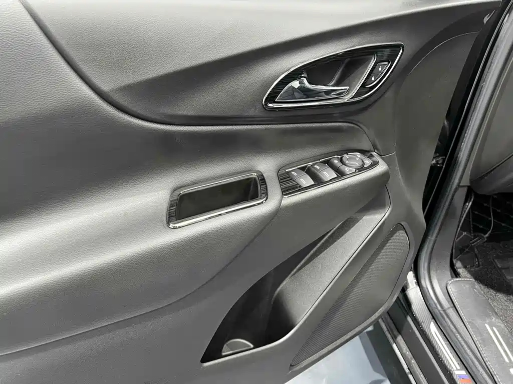 CHEVROLET EXPLORER 2021
