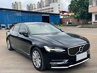 VOLVO S90 2019