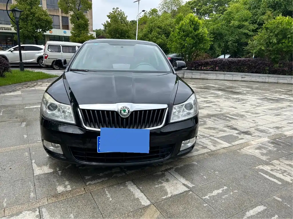 SKODA OCTAVIA 2013