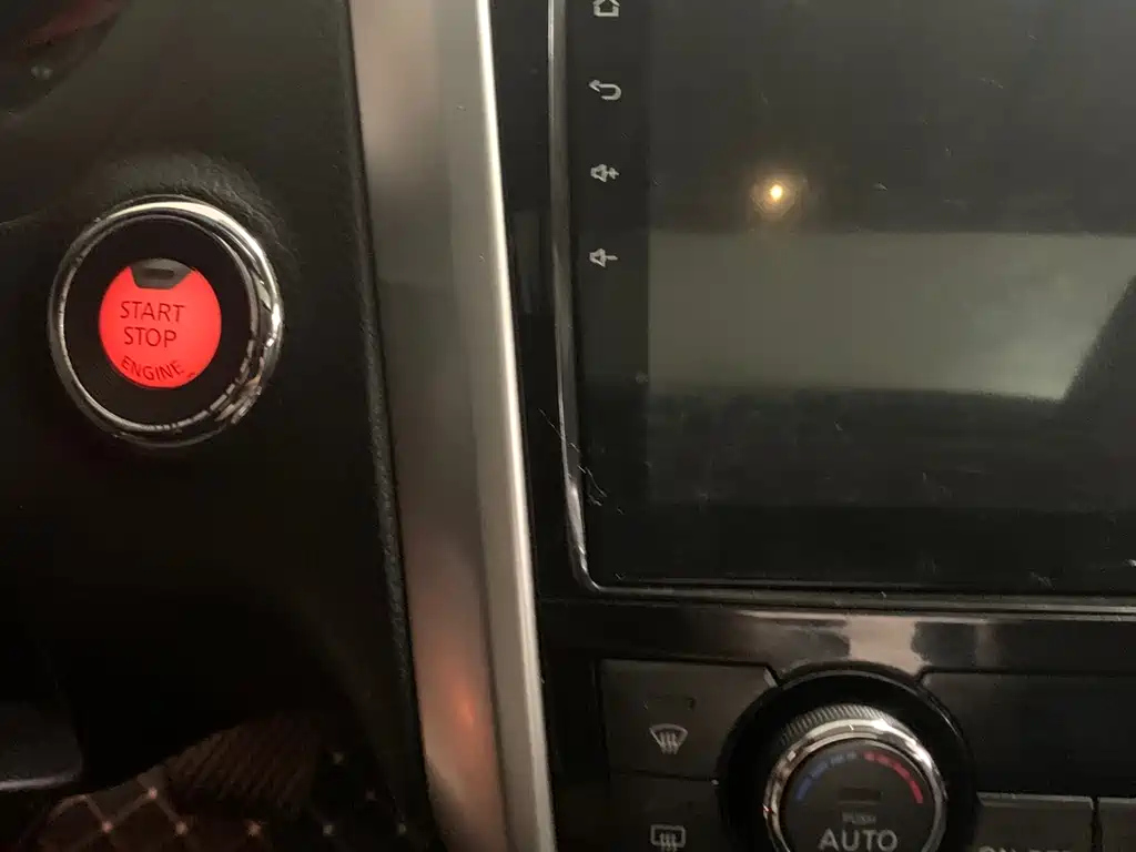 NISSAN TEANA 2018