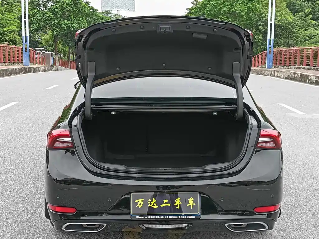 BUICK LACROSSE 2023
