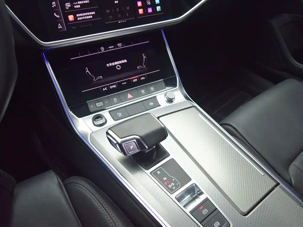 AUDI A6L 2021