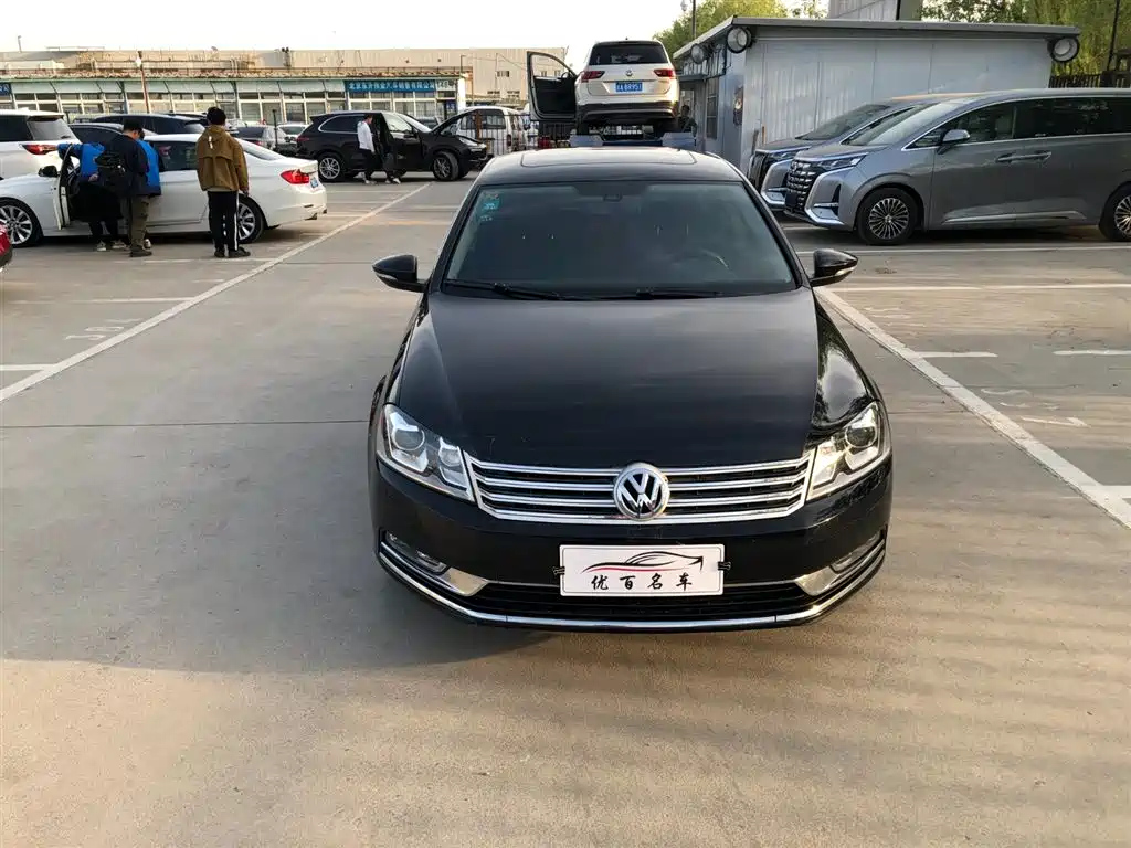 VOLKSWAGEN MAGOTAN 2016